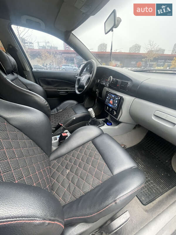 Ліфтбек Skoda Octavia 2000 в Києві фото 13 Ліфтбек Skoda Octavia 2000 в Києві