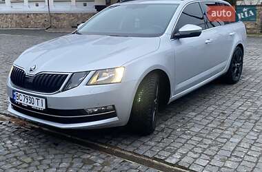 Универсал Skoda Octavia 2018 в Золочеве