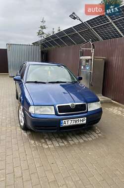 Лифтбек Skoda Octavia 2002 в Верховине