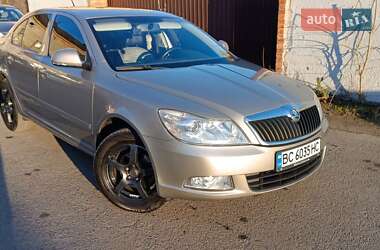 Ліфтбек Skoda Octavia 2010 в Львові