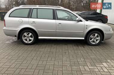 Універсал Skoda Octavia 2002 в Житомирі