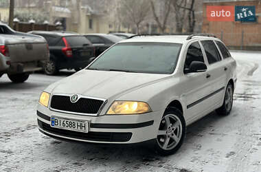 Універсал Skoda Octavia 2011 в Полтаві