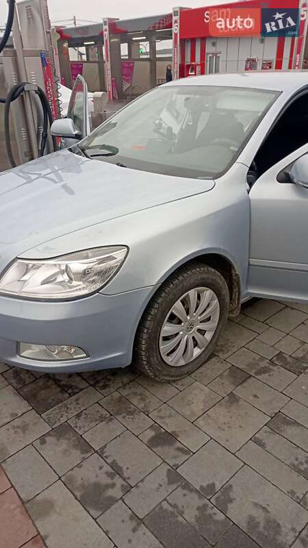 Лифтбек Skoda Octavia 2010 в Хусте