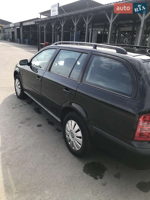 Універсал Skoda Octavia 2008 в Димері