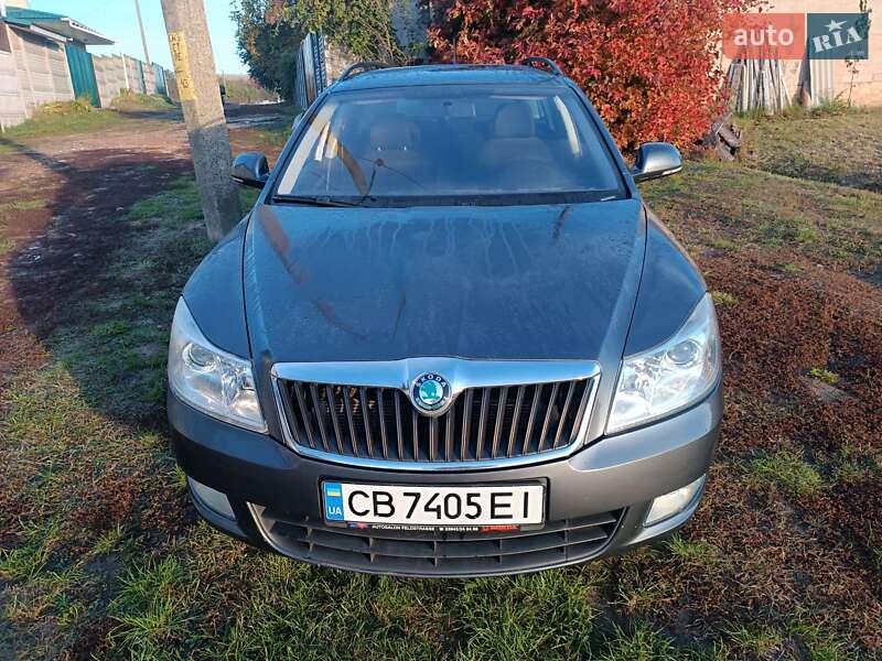 Универсал Skoda Octavia 2012 в Чернигове