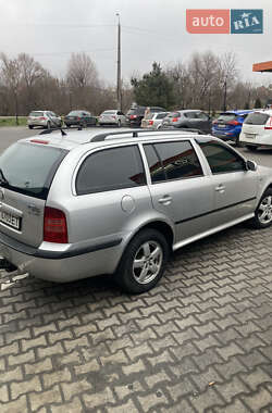 Універсал Skoda Octavia 2002 в Хмельницькому