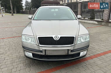 Лифтбек Skoda Octavia 2006 в Шепетовке