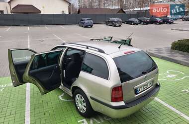 Універсал Skoda Octavia 2004 в Черкасах