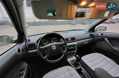 Універсал Skoda Octavia 2004 в Черкасах