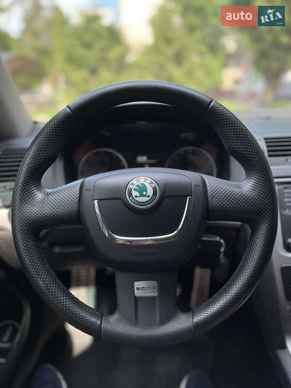 Skoda Octavia 2011