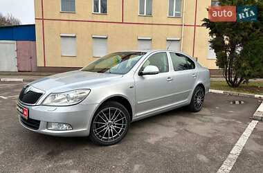 Ліфтбек Skoda Octavia 2010 в Запоріжжі