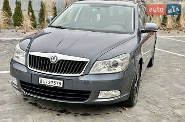 Універсал Skoda Octavia 2010 в Луцьку