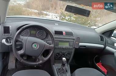 Лифтбек Skoda Octavia 2005 в Полтаве