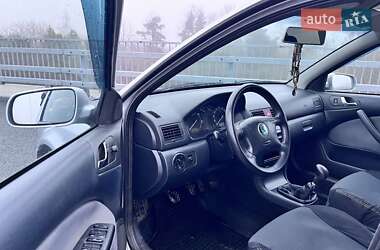 Ліфтбек Skoda Octavia 2008 в Рівному