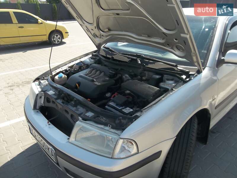 Ліфтбек Skoda Octavia 2005 в Вінниці