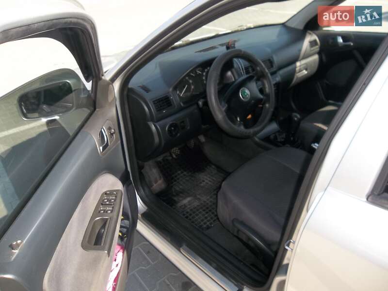 Ліфтбек Skoda Octavia 2005 в Вінниці