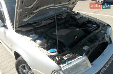 Лифтбек Skoda Octavia 2005 в 