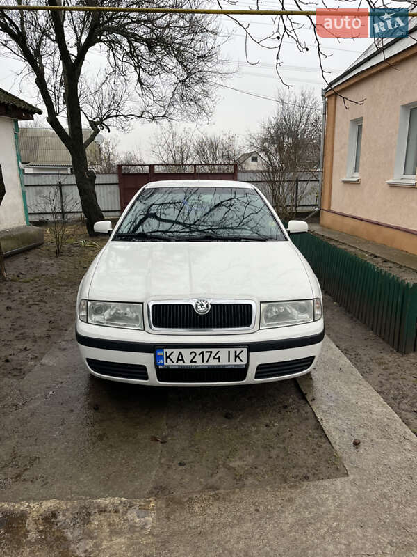 Лифтбек Skoda Octavia 2007 в Ирпене