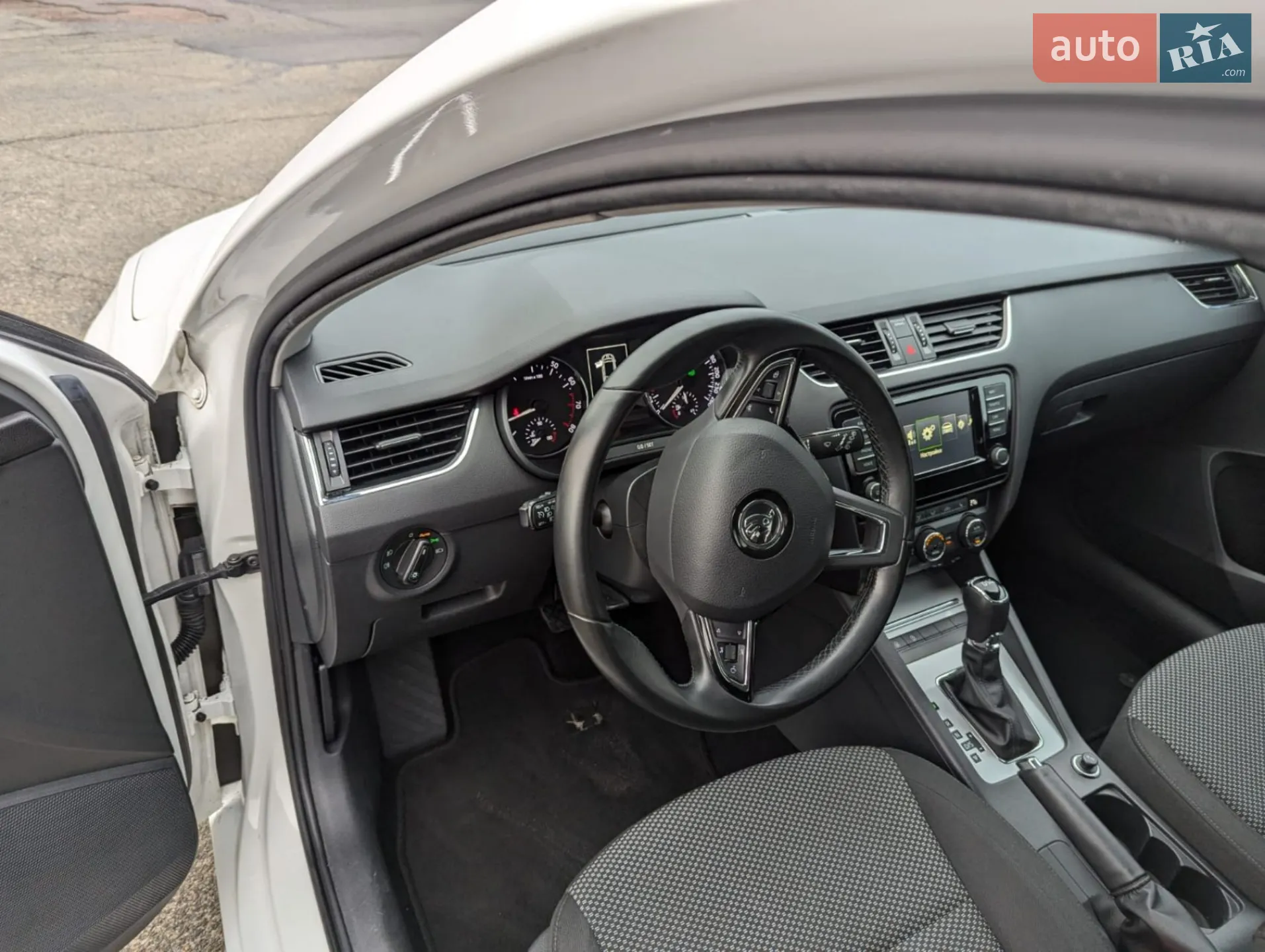 2015 Skoda Octavia - мініатюра 9