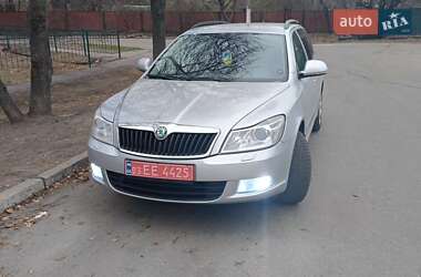 Универсал Skoda Octavia 2011 в Полтаве