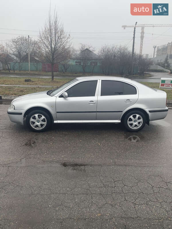 Ліфтбек Skoda Octavia 2004 в Полтаві