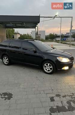 Універсал Skoda Octavia 2010 в Виноградові