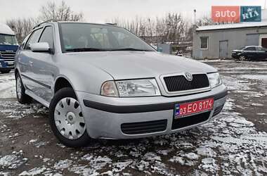 Універсал Skoda Octavia 2008 в Луцьку