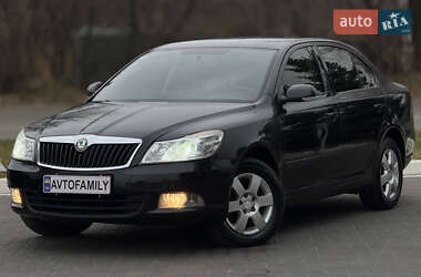 Ліфтбек Skoda Octavia 2012 в Дніпрі