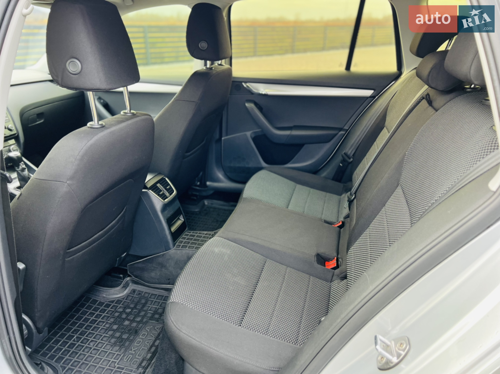 2015 Skoda Octavia - мініатюра 9