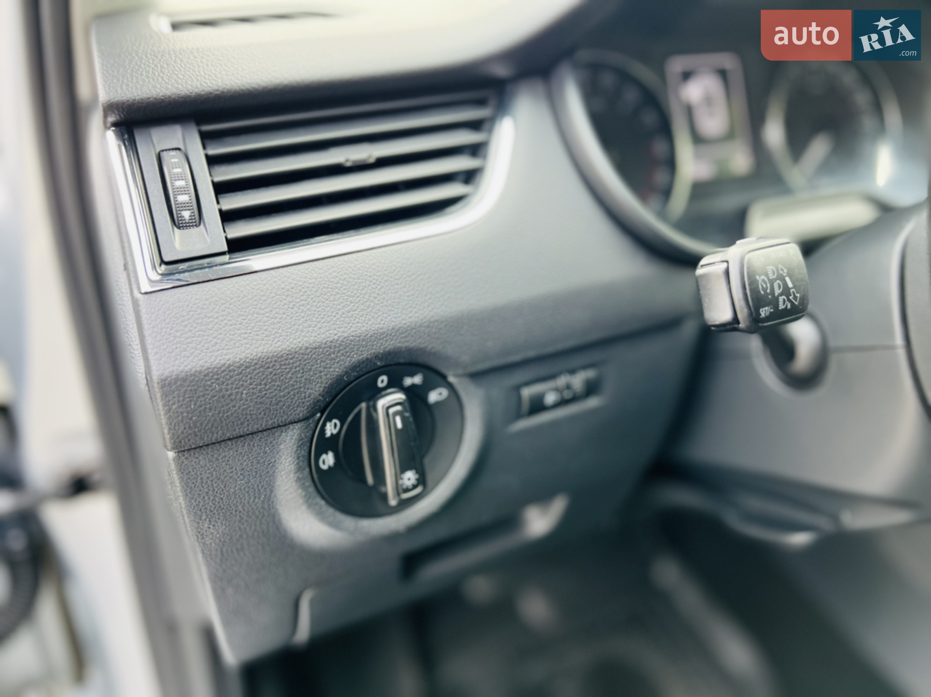 2015 Skoda Octavia - мініатюра 14