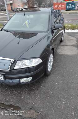 Лифтбек Skoda Octavia 2006 в Черкассах