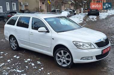 Універсал Skoda Octavia 2011 в Луцьку