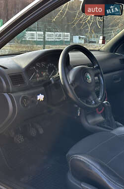 Лифтбек Skoda Octavia 2008 в 