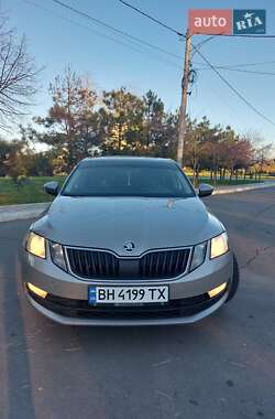 Лифтбек Skoda Octavia 2018 в Измаиле