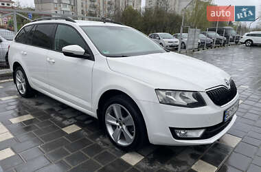 Универсал Skoda Octavia 2014 в Дрогобыче