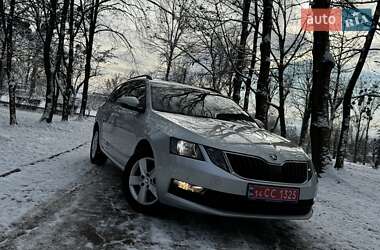 Универсал Skoda Octavia 2020 в Калуше