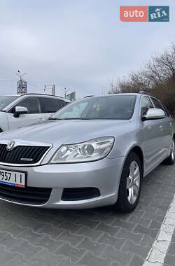 Універсал Skoda Octavia 2012 в Дніпрі