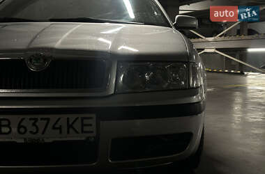 Лифтбек Skoda Octavia 2008 в Виннице