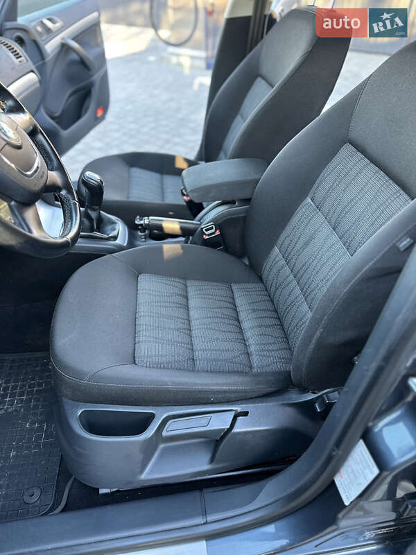 Универсал Skoda Octavia 2011 в Первомайске фото 86 Универсал Skoda Octavia 2011 в Первомайске