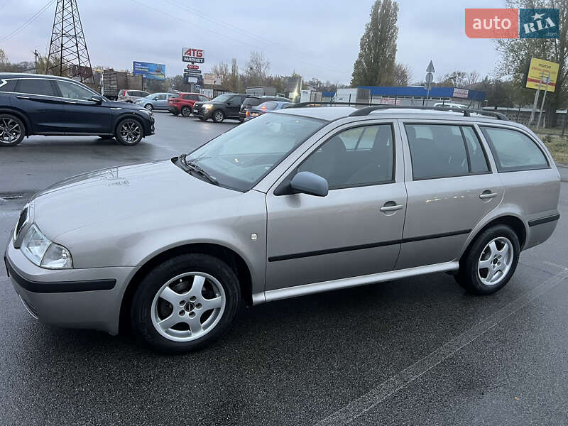 Универсал Skoda Octavia 2008 в Киеве