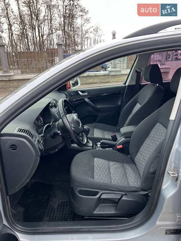 Універсал Skoda Octavia 2010 в Снятині