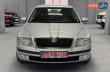 Ліфтбек Skoda Octavia 2006 в Кам'янському