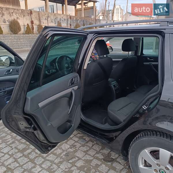 Универсал Skoda Octavia 2009 в Кельменцах