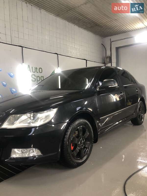 Лифтбек Skoda Octavia 2009 в Золочеве