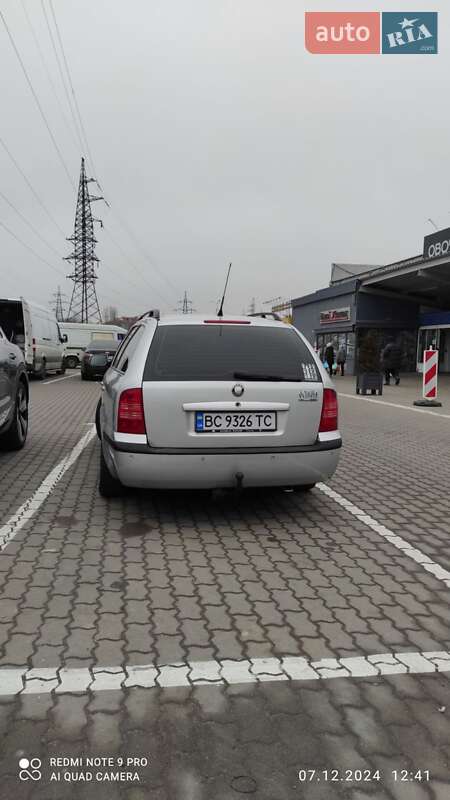 Универсал Skoda Octavia 2002 в Львове