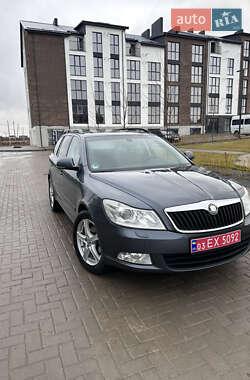 Универсал Skoda Octavia 2009 в Луцке