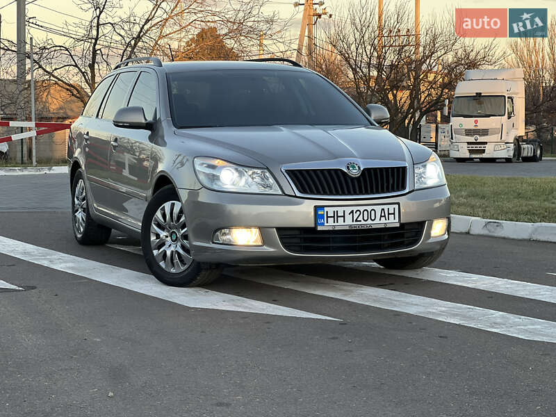 Skoda Octavia 2011 Skoda Octavia 2011