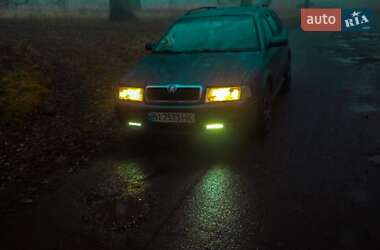 Універсал Skoda Octavia 2003 в Полтаві