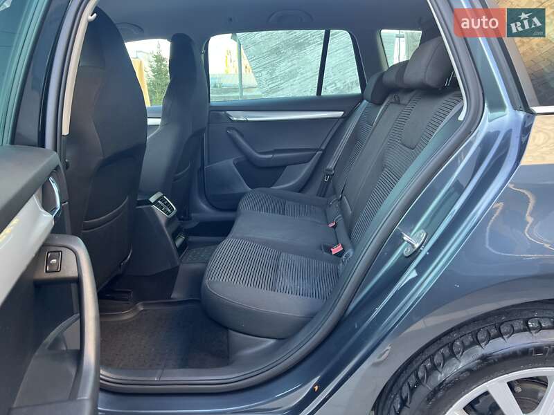Універсал Skoda Octavia 2014 в Києві фото 23 Універсал Skoda Octavia 2014 в Києві