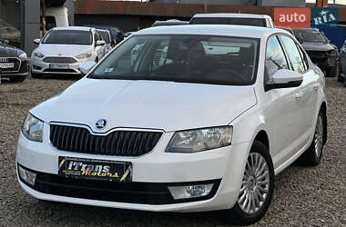 Ліфтбек Skoda Octavia 2015 в Стрию